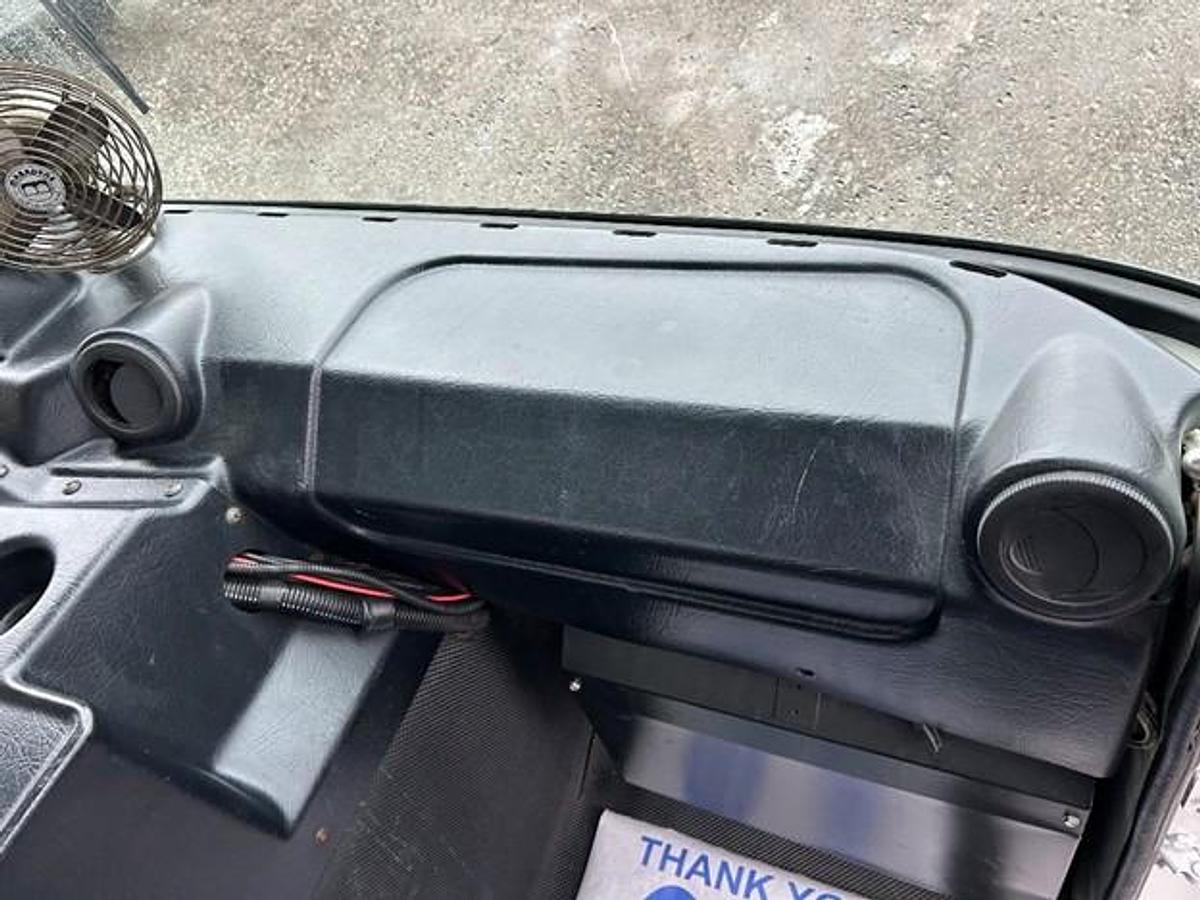 Used 2011 AUTOCAR REAR LOAD TRUCK