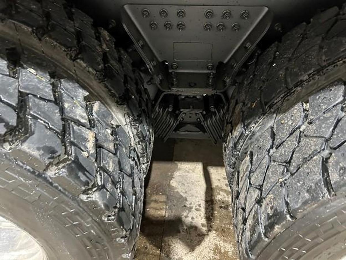 Used 2018 PETERBILT REAR LOAD TRUCK