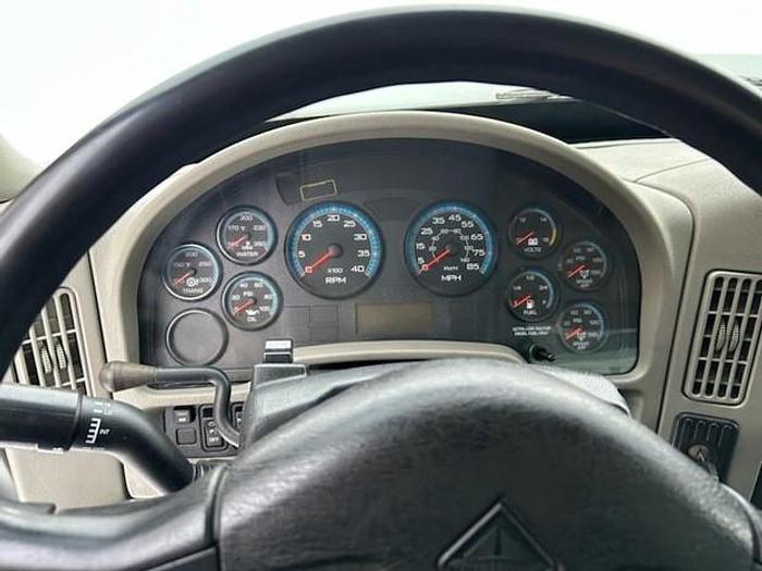 Used 2012 INTERNATIONAL REAR LOAD TRUCK