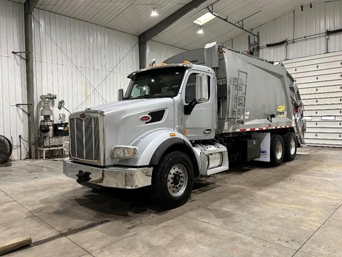 Used 2018 PETERBILT REAR LOAD TRUCK