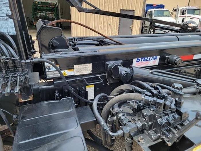 Used 2010 FREIGHTLINER ROLLOFF TRUCK