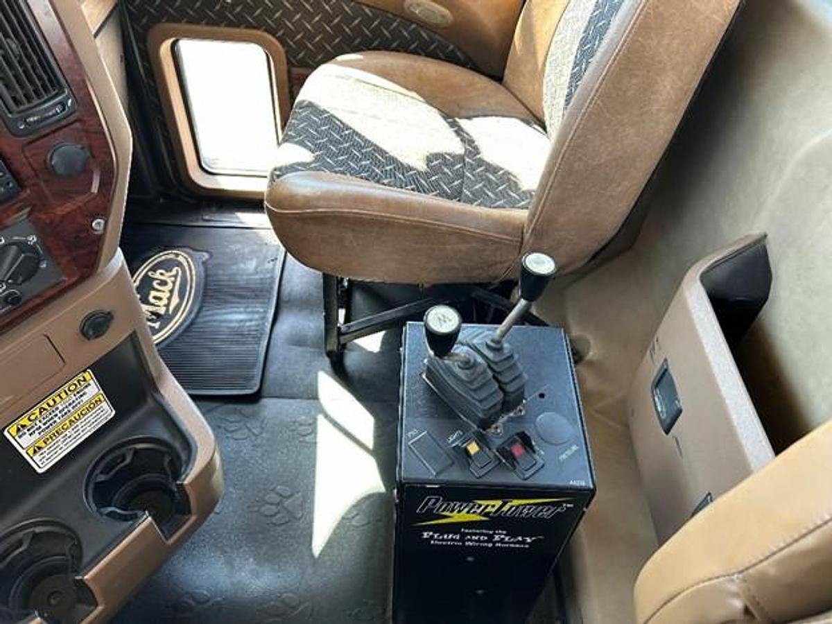 Used 2015 MACK ROLLOFF TRUCK