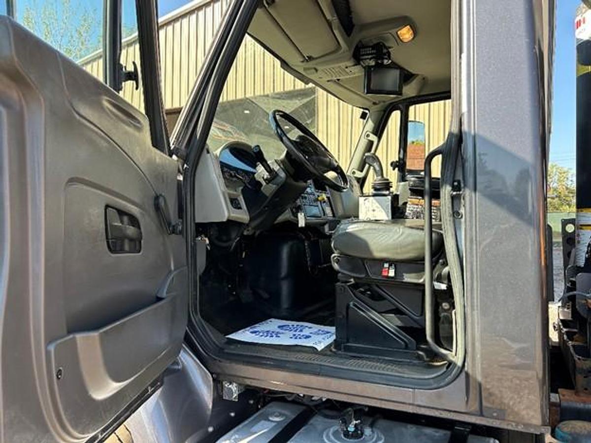 Used 2013 INTERNATIONAL AUTOMATED SIDE LOAD TRUCK