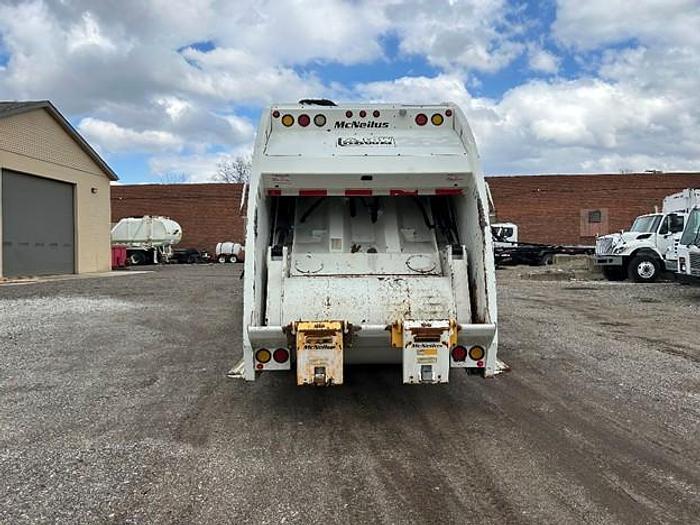 Used 2010 MACK REAR LOAD TRUCK