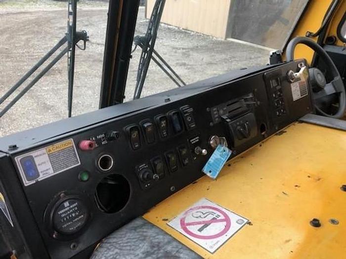 Used 2012 MACK CHASSIS
