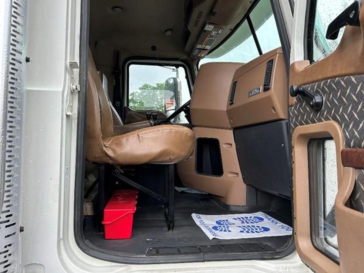 Used 2017 MACK ROLLOFF TRUCK