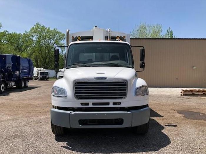 Used 2018 FREIGHTLINER REAR LOAD TRUCK
