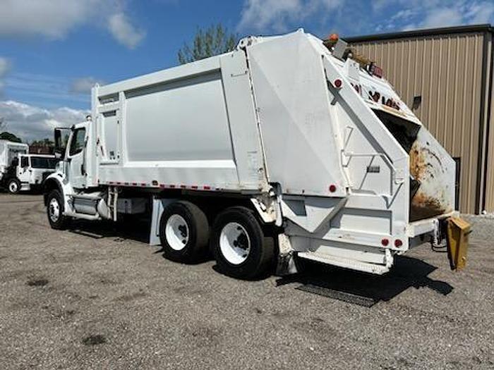 Used 2010 FREIGHTLINER REAR LOAD TRUCK