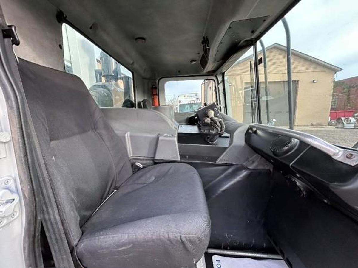 Used 2010 MACK REAR LOAD TRUCK