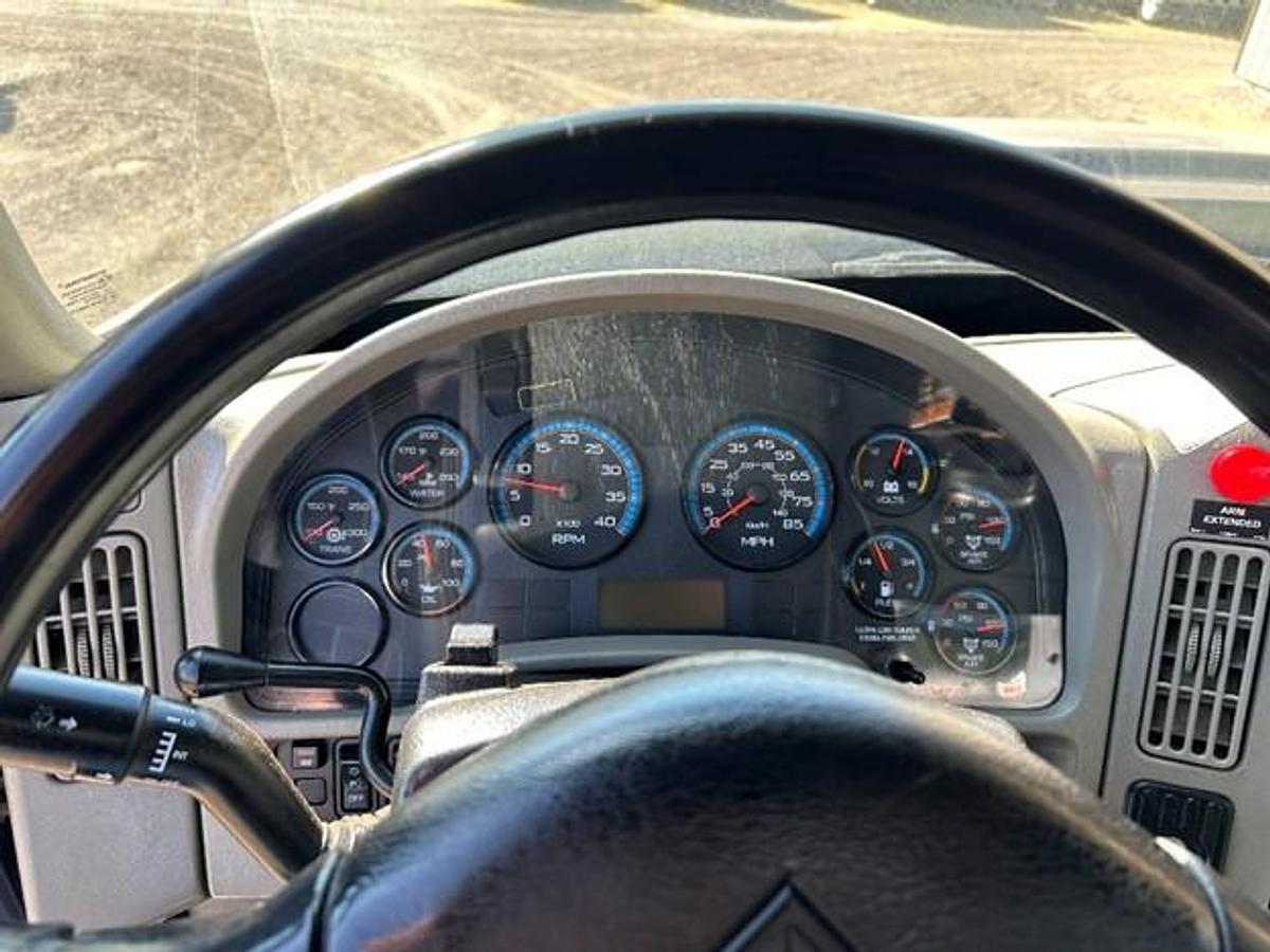 Used 2013 INTERNATIONAL AUTOMATED SIDE LOAD TRUCK