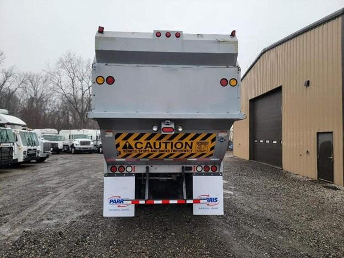 Used 2016 PETERBILT CNG FRONT LOAD TRUCK