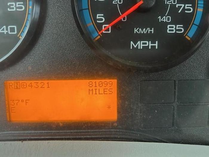 Used 2012 INTERNATIONAL REAR LOAD TRUCK