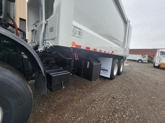 Used 2008 MACK REAR LOAD TRUCK #002846