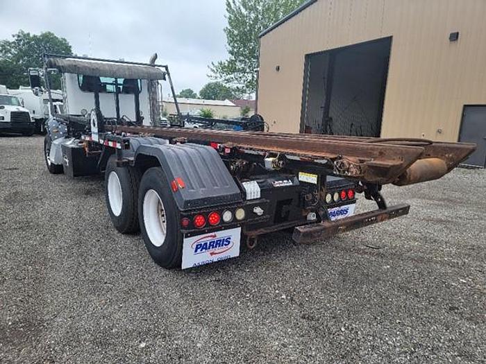 Used 2015 PETERBILT ROLLOFF TRUCK