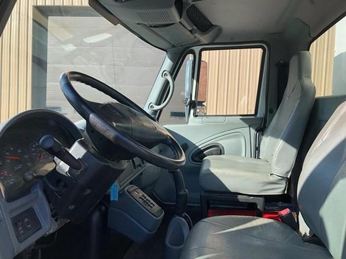 Used 2003 INTERNATIONAL SIDE LOAD TRUCK