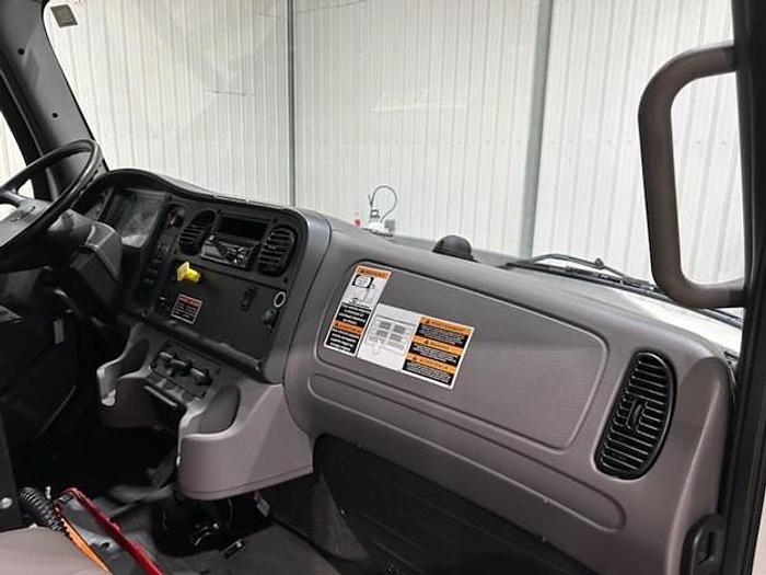 Used 2018 FREIGHTLINER AUTOMATED SIDE LOAD TRUCK