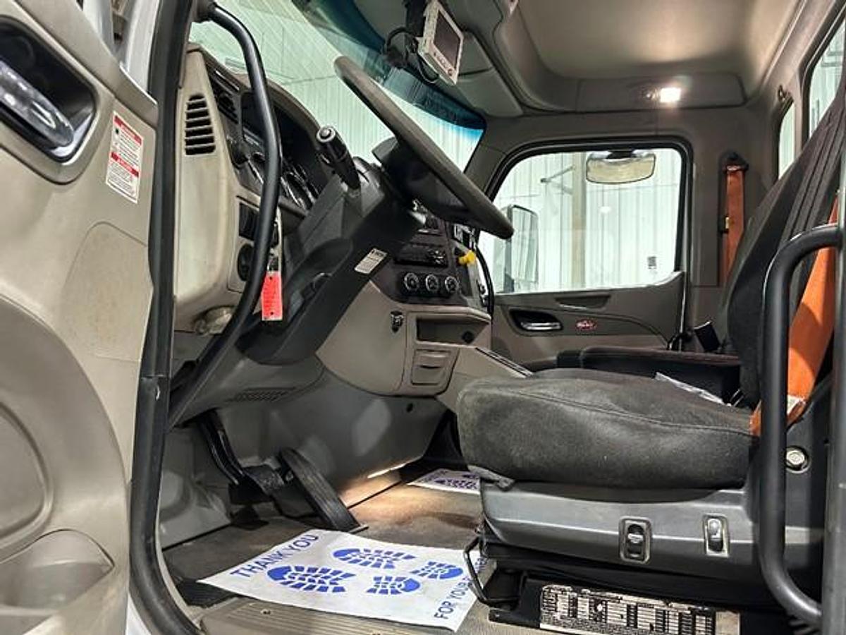 Used 2018 PETERBILT REAR LOAD TRUCK