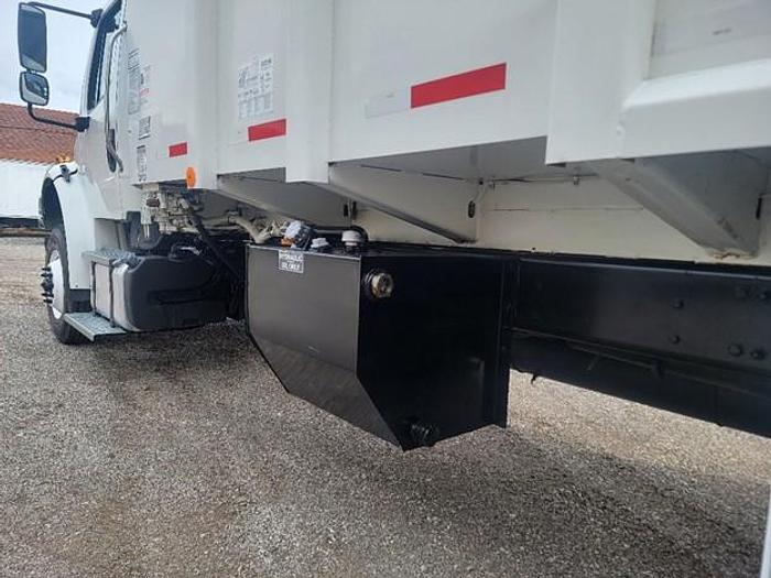 Used 2014 FREIGHTLINER REAR LOAD TRUCK