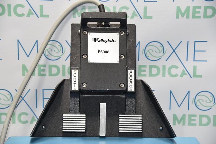 Used Valleylab Force EZ Electrosurgical Generator with E6008 Footswitch