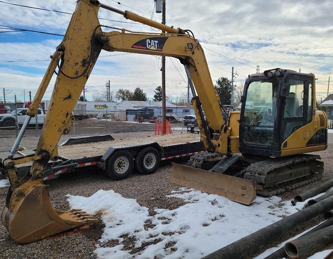 Used 2003 CATERPILLAR 307 CL