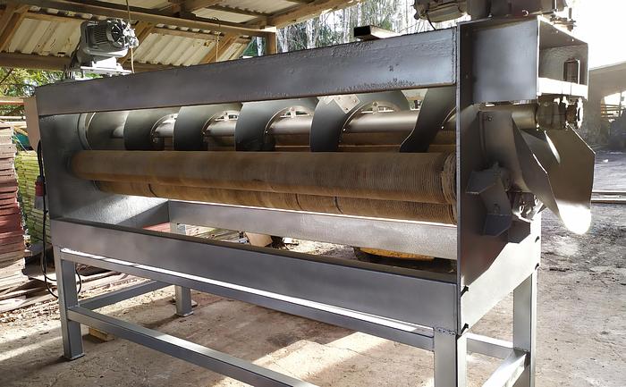 Used Obieraczka 5 rolkowa