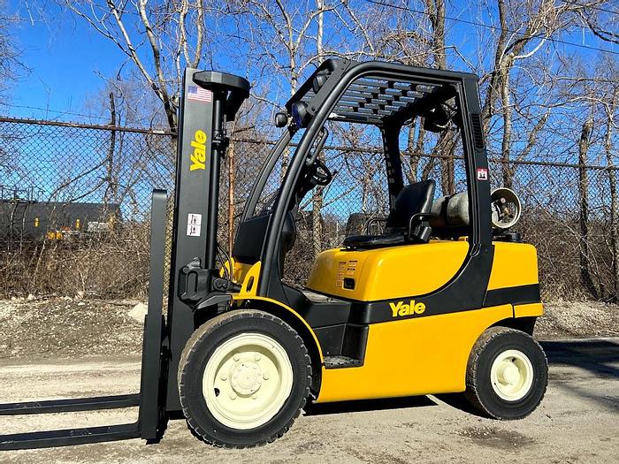 Used 2013 YALE GLP050VX PNEUMATIC FORKLIFT