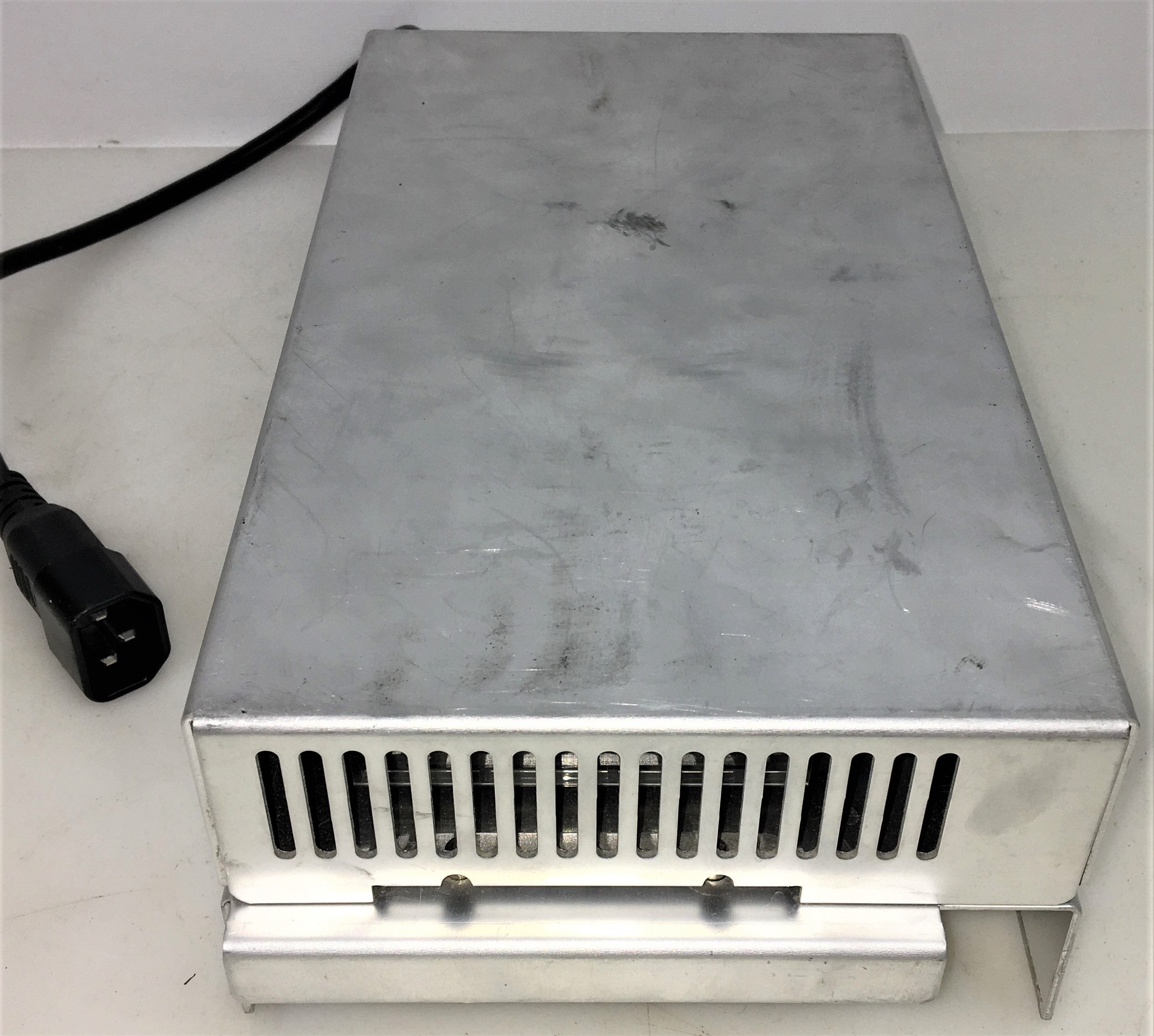 Used Agilent IDP-3 Dry Scroll Vacuum Pump with Intake Valve and Power Supply - 2.1 CFM