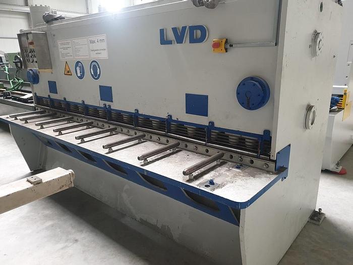 Gebraucht Hydraulische Tafelschere LVD MVS 31-8