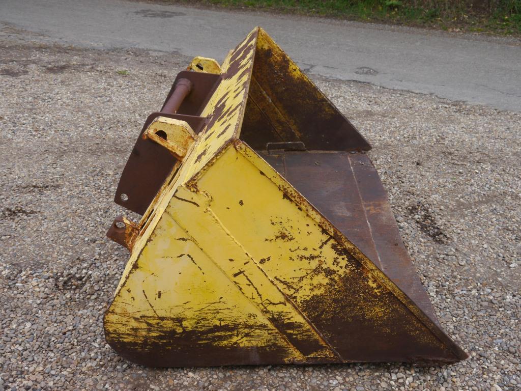 Used Dirt Bucket for Sale at LBG Machinery, Ltd.