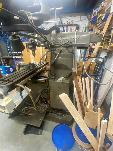 Used Hartford 2S Manual Turret Milling Machine