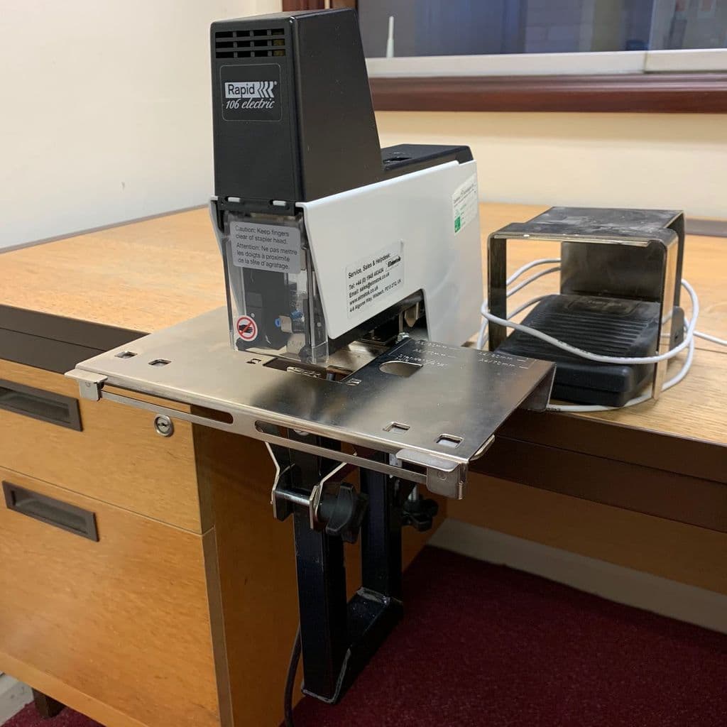 Used Ex-demo Rapid 106E Stapler & 10,000 Staples