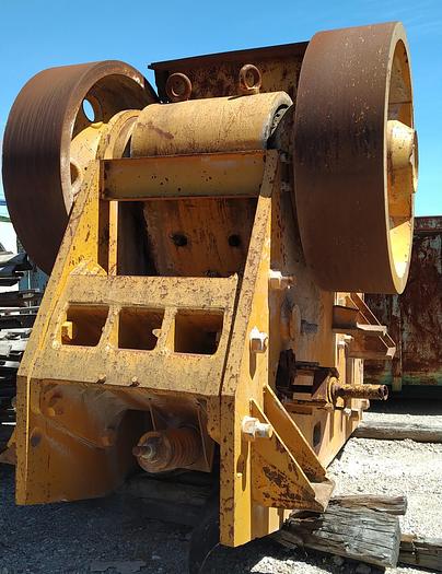 Usado Moinho de maxilas Lokomo CL100