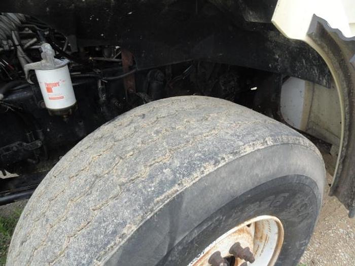 Used 2009 STERLING L9500