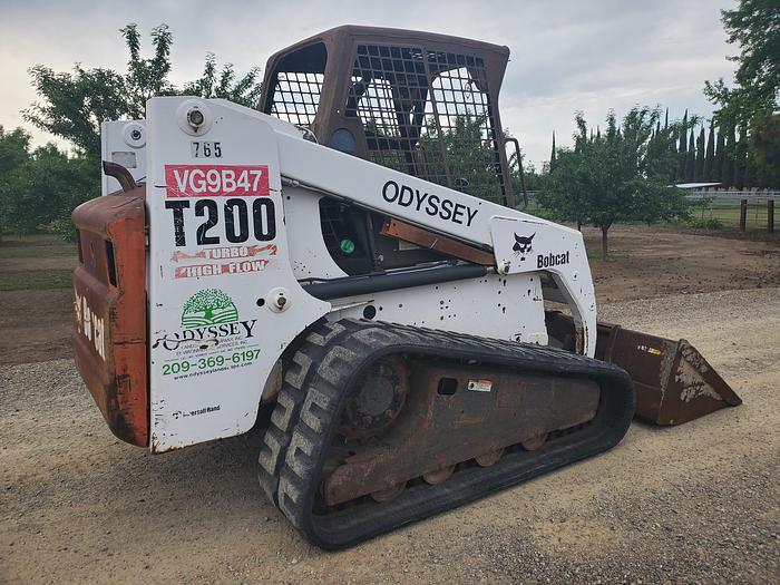 Used BOBCAT T200