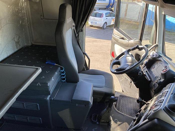 Usato 2007 IVECO STRALIS 500