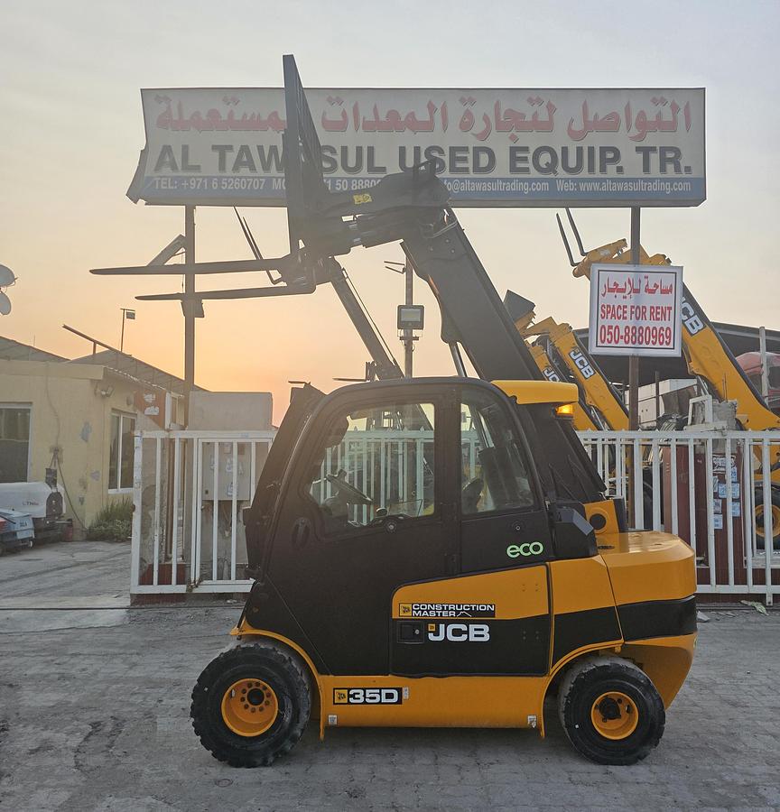 Used 2020 JCB 35D TELESCOPIC LIFT TRUCK