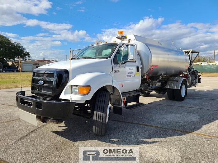 Used Unit #: 1154 - 3,000 Gallon Jet A Fuel Truck