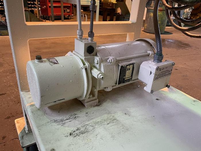 Used 2 GALLON ROSS VERSAMIX - TRIPLE SHAFT - S/S - VACUUM - JACKETED