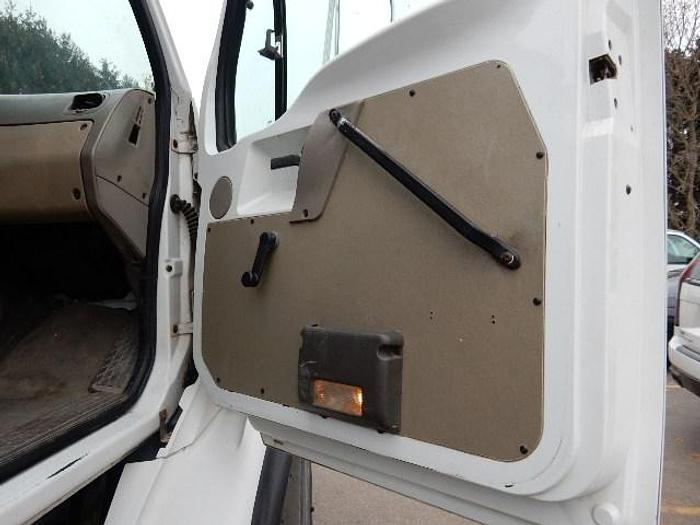 Used 2002 Sterling LT-9500