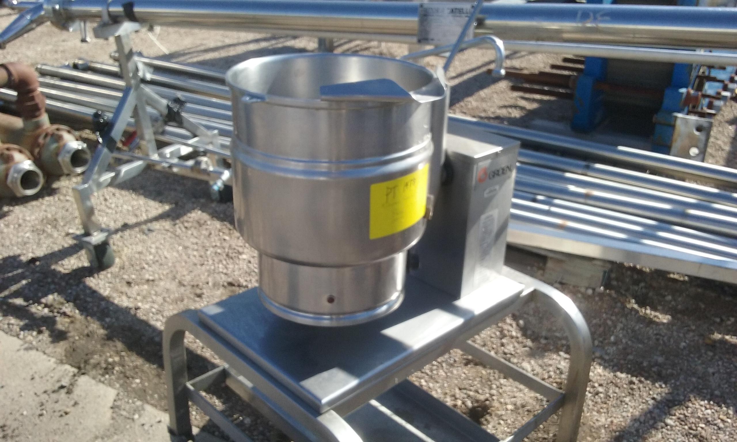 Usado 5 GALLON ELECTRIC HEAT KETTLE