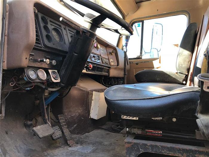 Used 1989 Ingersoll-Rand TH60 Drill Rig