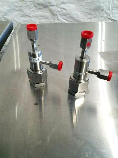 Used Panametrics Electronic Stainless Steel Valve 259859 PR & 269306 PR NEW!!!