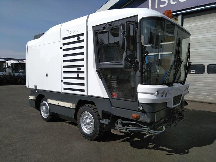 Gebruikt 2011 Ravo 530 ST