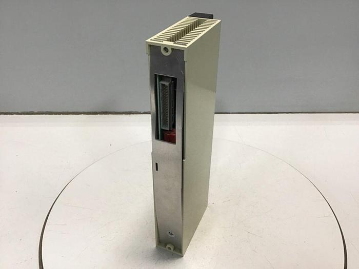 Used TOSHIBA Output Module B20016RY Used