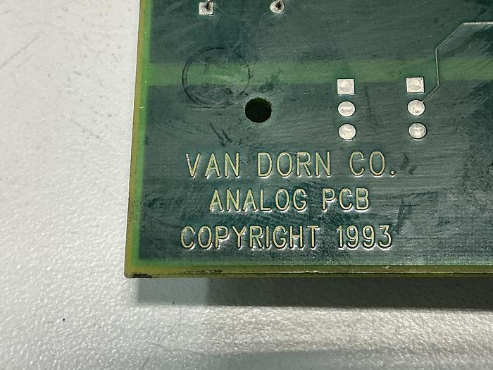 Used VAN DORN 330025