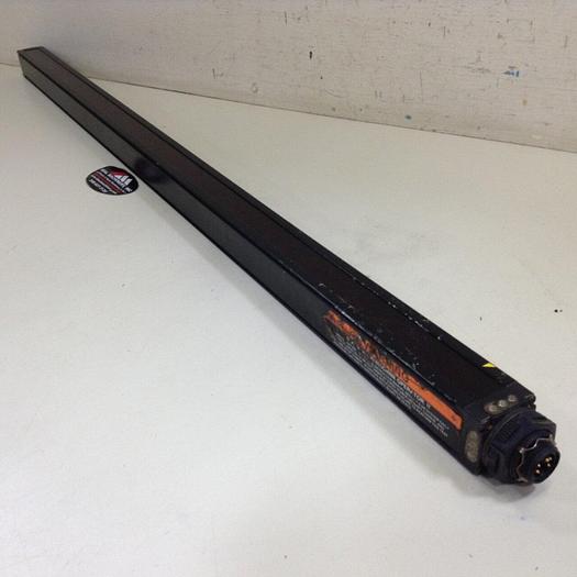 Used BANNER ENGINEERING Light Curtain Receiver MSR3624 #74612