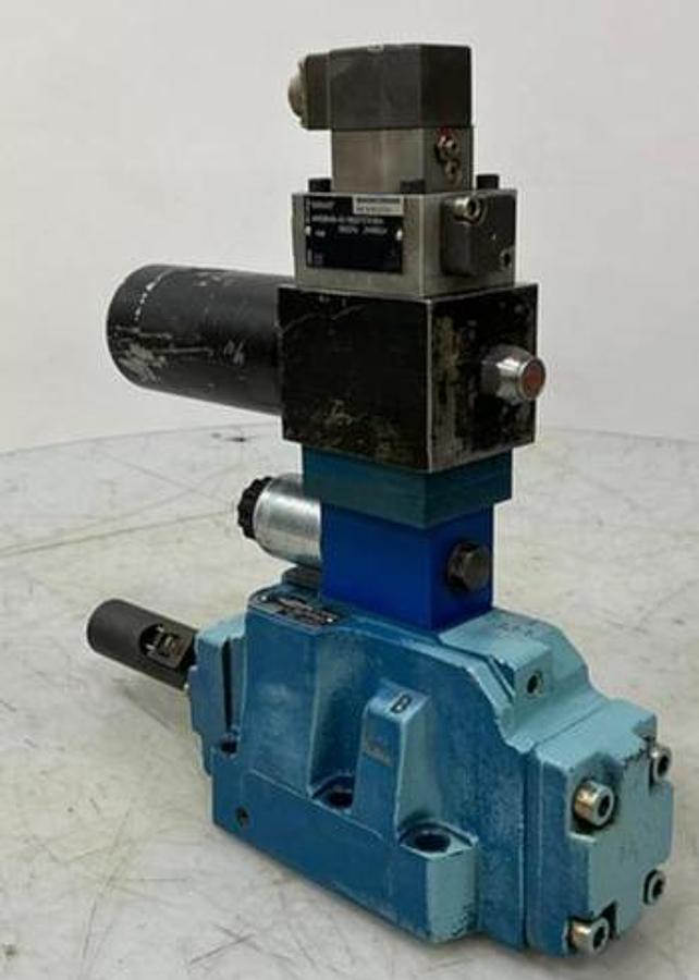 Used MANNESMANN REXROTH 4WRD 25 Q325-31/10 L2EK8/WG022MR-454