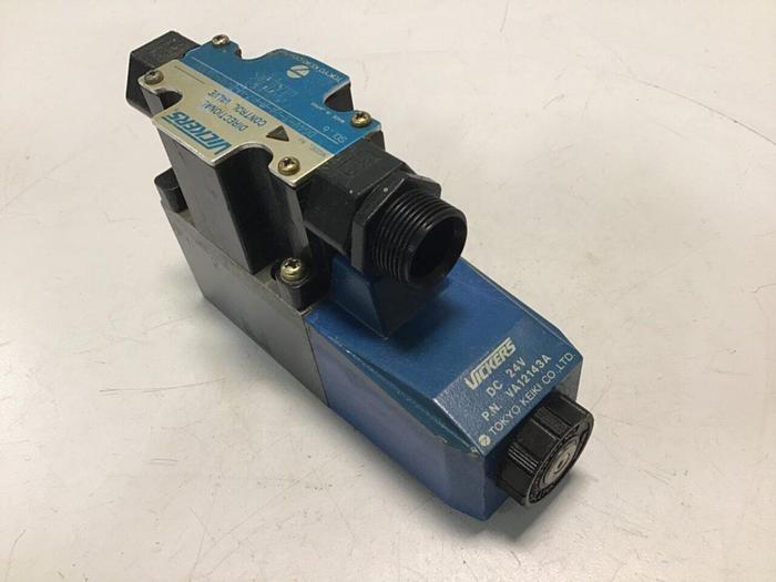 Used VICKERS Directional Control Valve DG4V32AMP7H750JA100 #115368