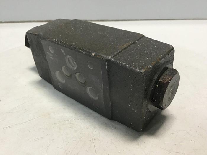 Used YUKEN Pilot Operated Check Valve MPB-03-7.5-2017 #38415