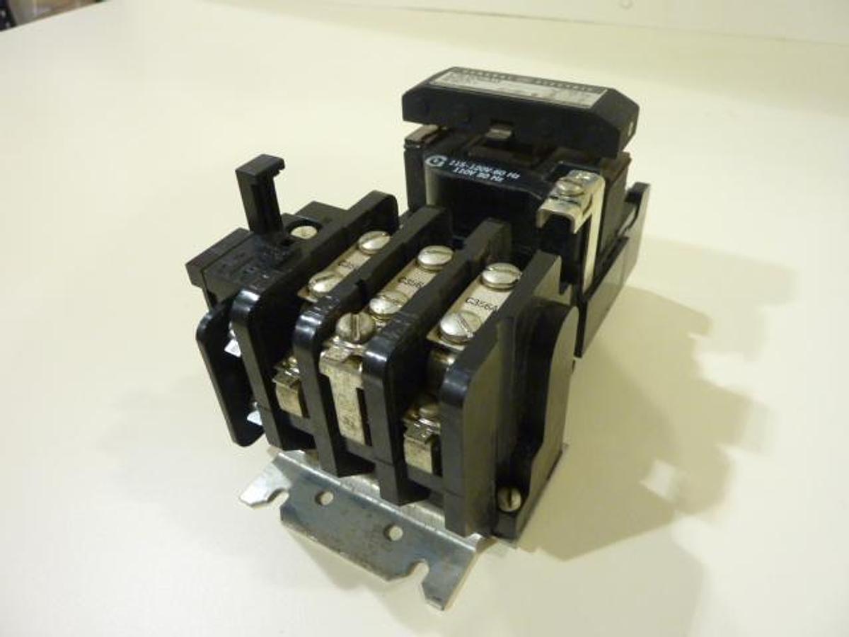Used GENERAL ELECTRIC (G.E.) Motor Starter Size 00 CR306A0 USED